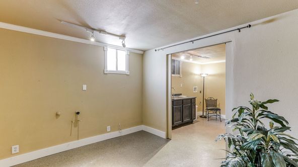 Standalone Commercial Cottage: 2437 Old Eureka Way, Redding, CA 96001